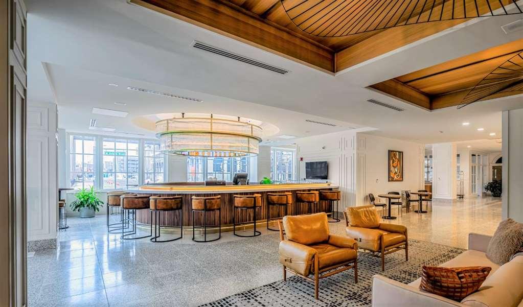 Hotel St. Regis Detroit Restaurant photo